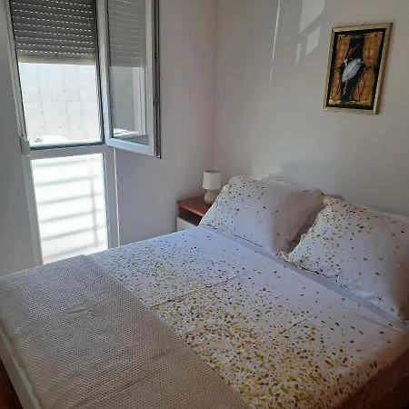 Arnir Apartamento Split